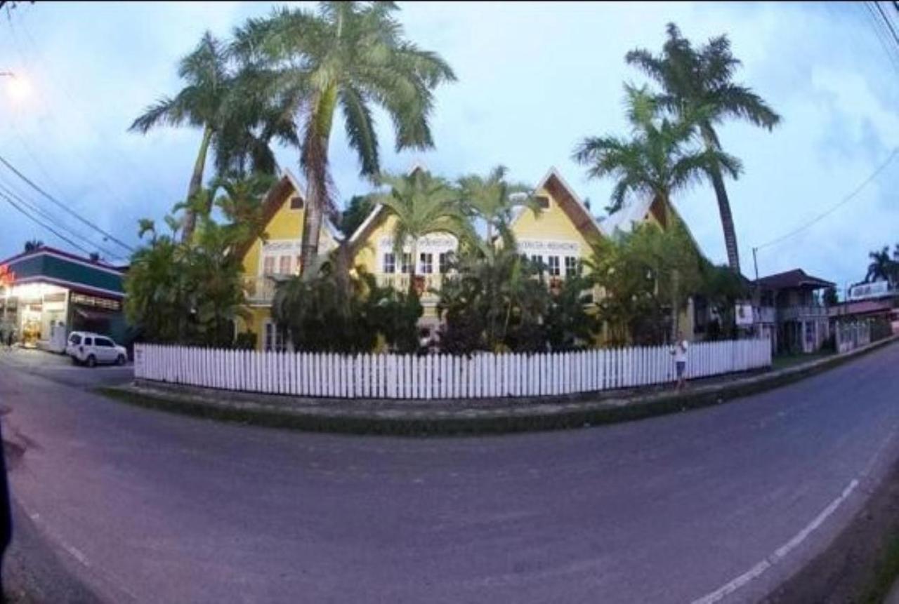 Yellow Houses Bocas Duplex Бокас дел Торо Екстериор снимка